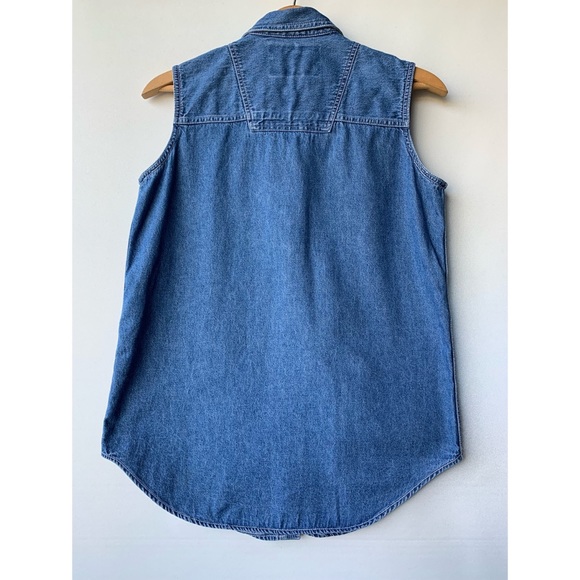 Medium, Levi’s, vintage classic denim boyfriend sleeveless button down top - Picture 8 of 15